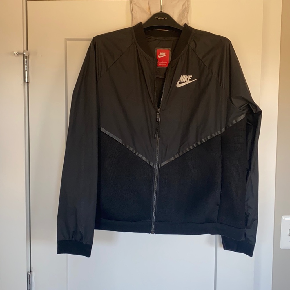 Nike Black Mesh Windbreaker Jacket XL